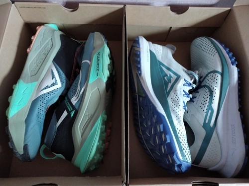 Lot paires de chaussures - lot,